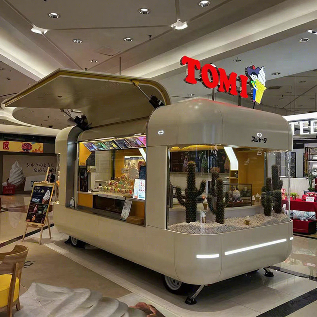 Food Snacks For Camping - Fast Food Truck with Snack Machine